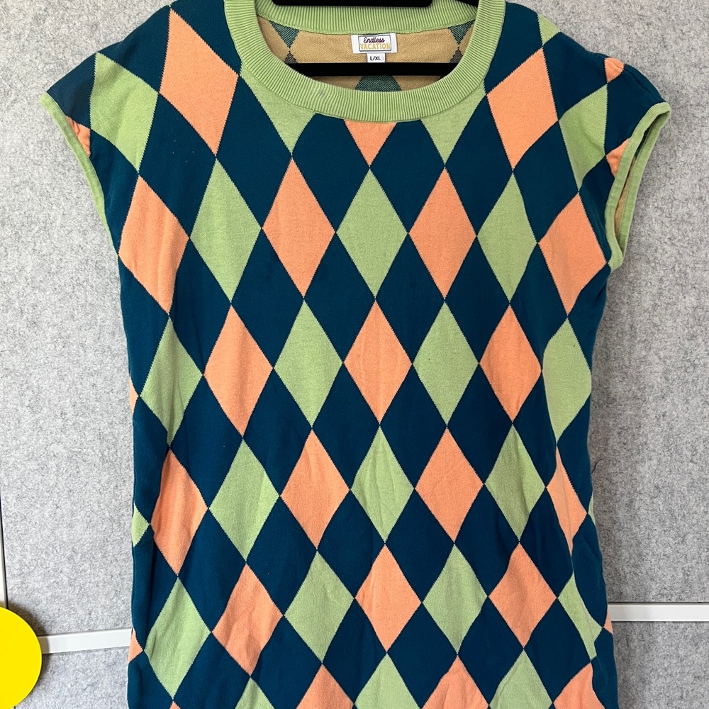 Red sky endless vacation Argyle Sleeveless mini dress in Green and Orange